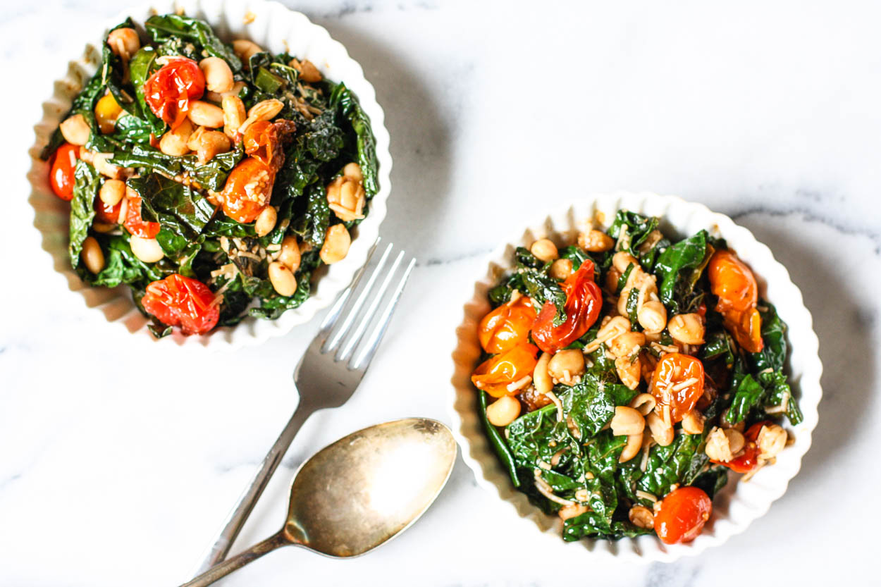 kale with tomatoes and white beans